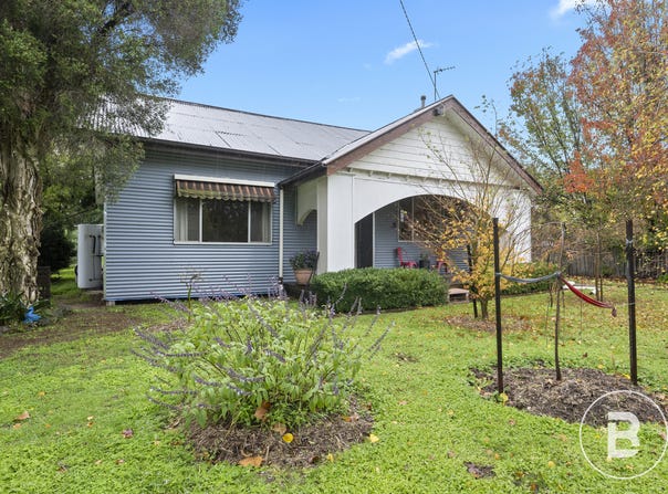 194 High Street, Avoca, Vic 3467