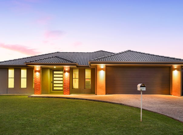 20 Kingsburgh Street, Raceview, Qld 4305