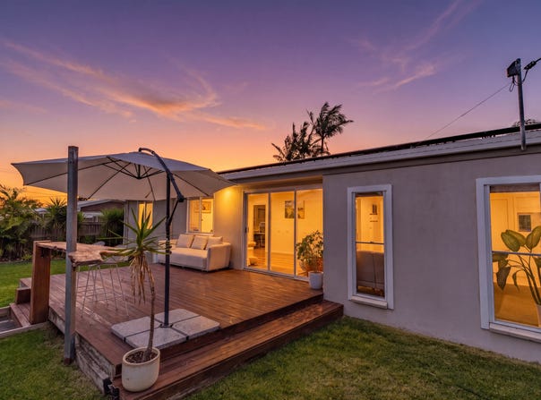 4 Dover Street, Pialba, Qld 4655