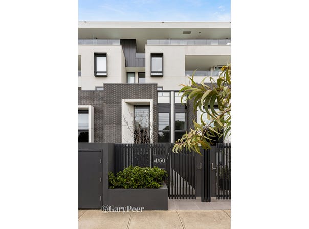 4/50 Kambrook Road, Caulfield North, Vic 3161