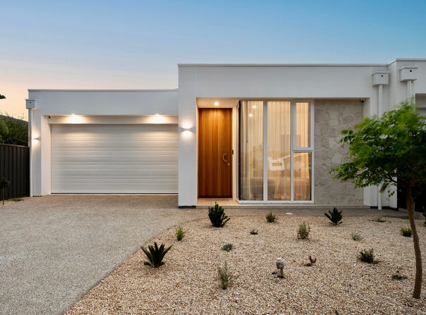 24A Nareeda Way, West Lakes, SA 5021