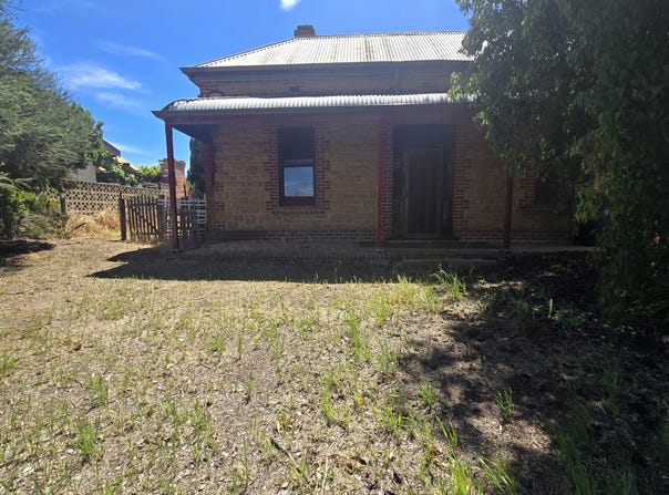18 Devon Terrace, Pinnaroo, SA 5304