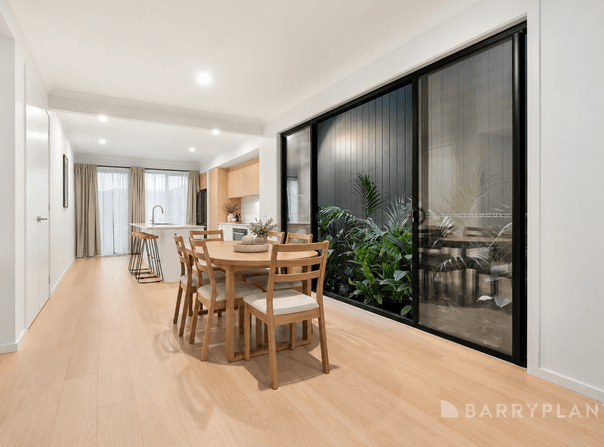 2 Pacha Walk, Clyde North, Vic 3978