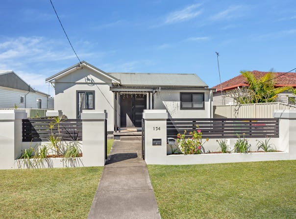 154 Trafalgar Avenue, Umina Beach, NSW 2257
