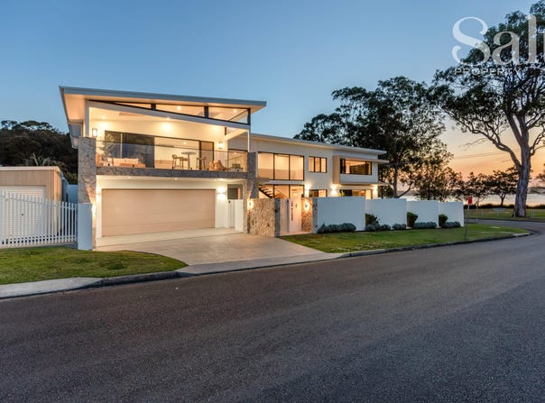 128 Dilkera Avenue, Valentine, NSW 2280