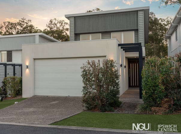 39/99 Brookwater Drive, Brookwater, Qld 4300