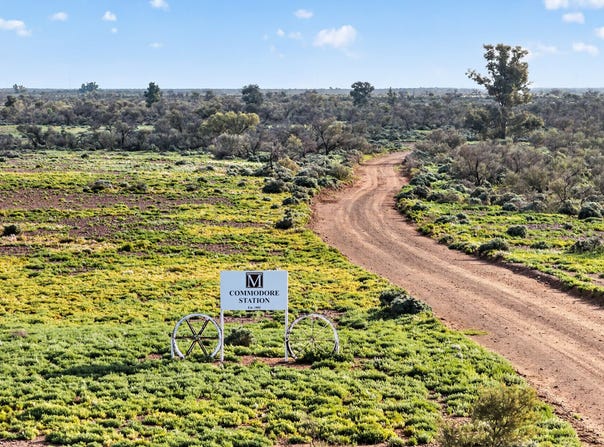 Outback Highway, Parachilna, SA 5730