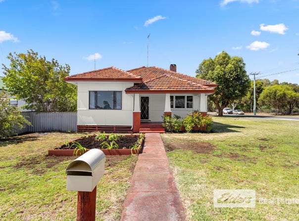 32 Uduc Road, Harvey, WA 6220