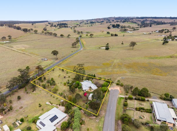 32 East Side Road, Crows Nest, Qld 4355