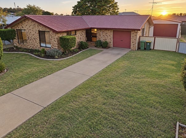 43 Hamlyn Road, Oakey, Qld 4401