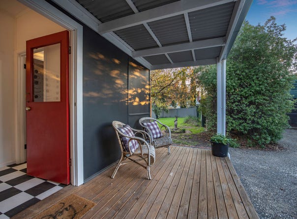 151 High Street, Avoca, Vic 3467