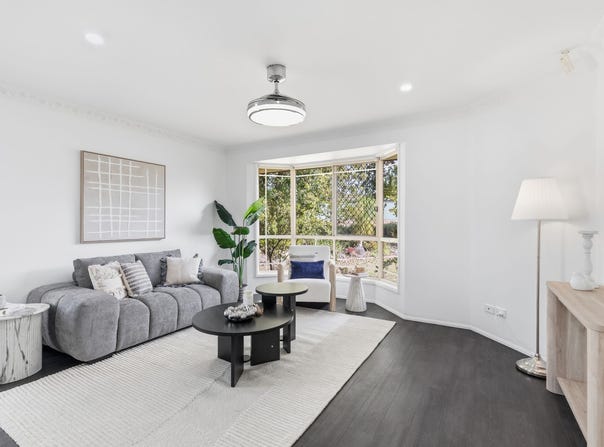 32 Springfield Crescent, Parkinson, Qld 4115