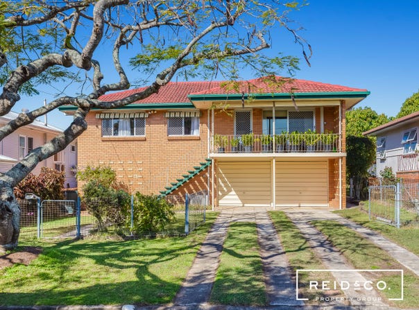 14 Central Avenue, Scarborough, Qld 4020
