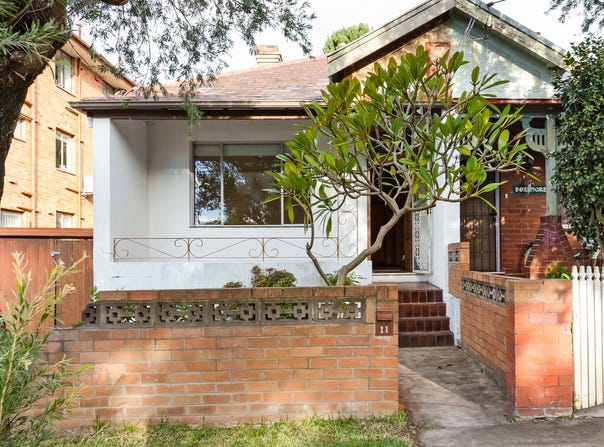 11 Ward Avenue, Canterbury, NSW 2193