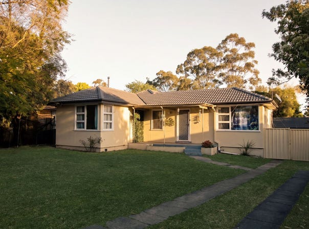 37 Brudenell Avenue, Leumeah, NSW 2560