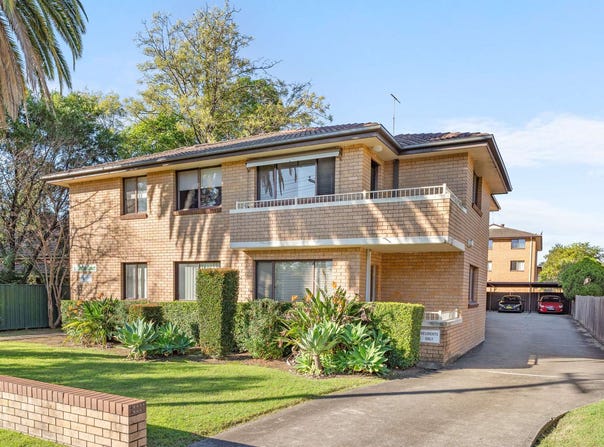 2/8 Macquarie Avenue, Penrith, NSW 2750