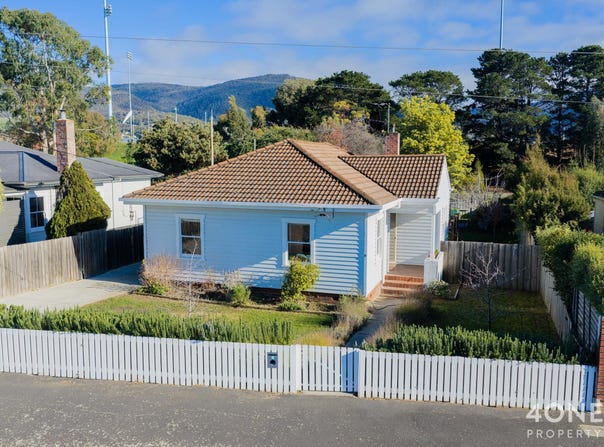16 Constance Avenue, Glenorchy, Tas 7010