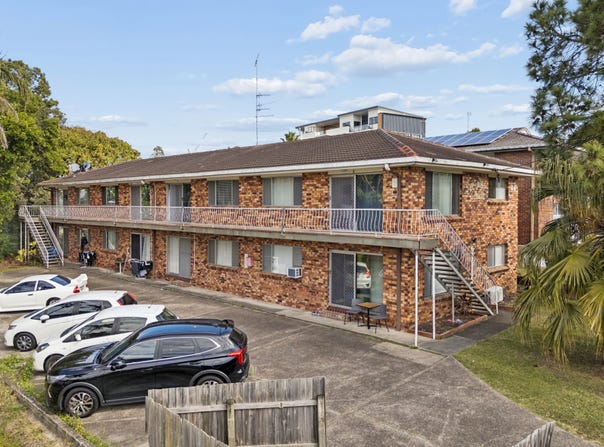 4/44-46 Railway Street, Southport, Qld 4215