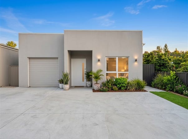 81 B Brisbane Road, Bundamba, Qld 4304