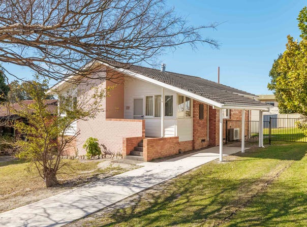 10 Botany Street, Eden, NSW 2551