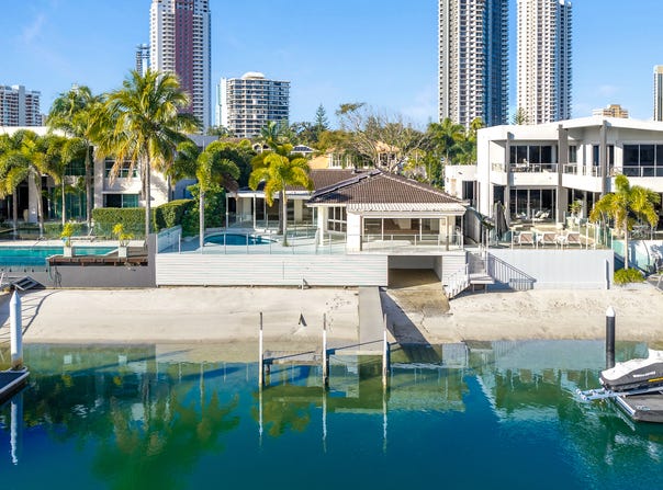 8 Seafarer Court, Paradise Waters, Qld 4217