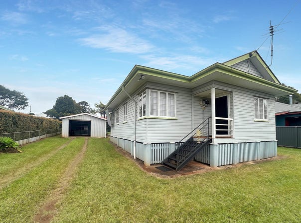 33 Loder Street, Atherton, Qld 4883