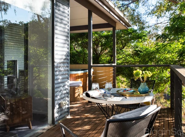 2/5 Swiss Mount Avenue, Hepburn Springs, Vic 3461
