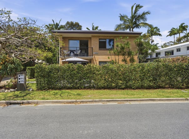 1 & 2/32 Edward Street, Noosaville, Qld 4566