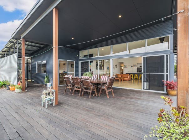 25 Eldridge Avenue, Witchcliffe, WA 6286