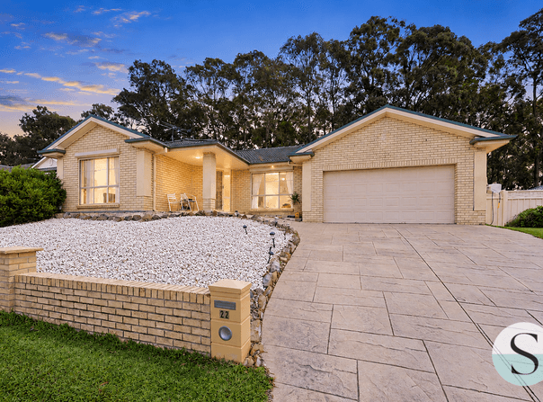 22 Stirling Crescent, Fletcher, NSW 2287