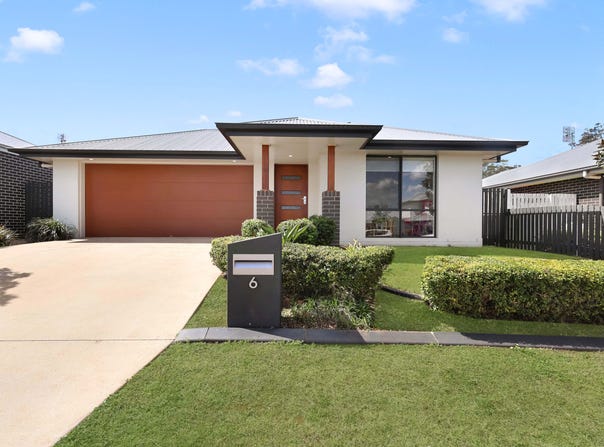 6 Crooke Street, Highfields, Qld 4352