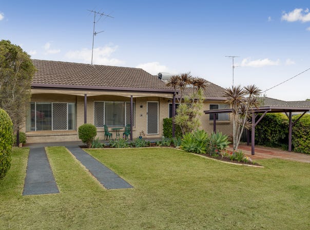 16 Weller Street, Rangeville, Qld 4350