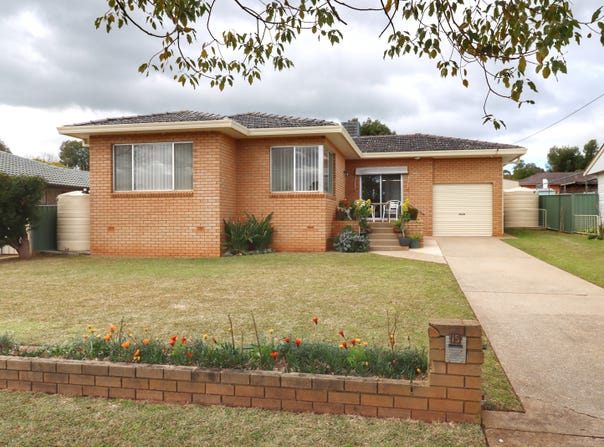 15 Kibbler Street, Cowra, NSW 2794