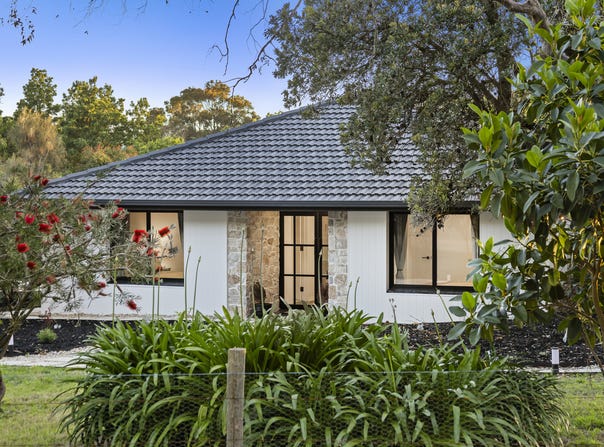 70 Aquarius Avenue, Torquay, Vic 3228