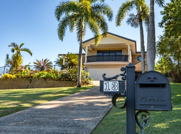 13 Dunkalli Crescent, Wongaling Beach, Qld 4852