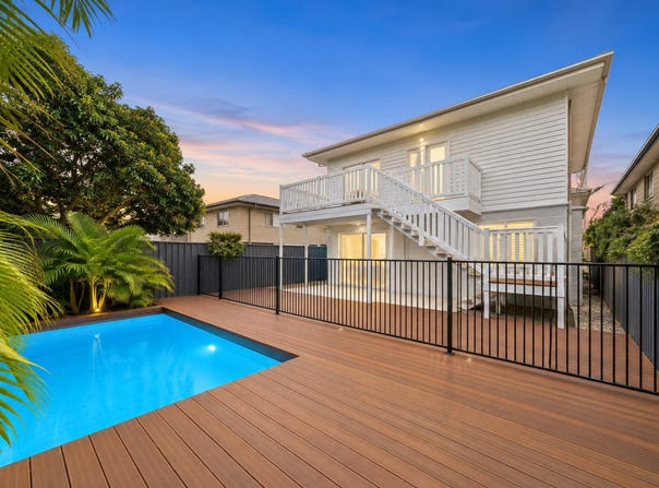 61A Victoria Avenue, Woody Point, Qld 4019