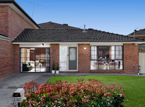 2/42 Orleans Road, Avondale Heights, Vic 3034