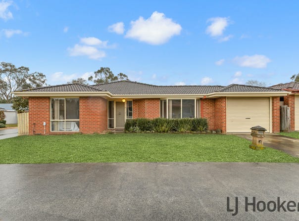 14 Snow Gum Drive, Kilsyth South, Vic 3137