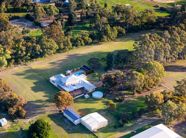 39 Kings Row, Baskerville, WA 6056