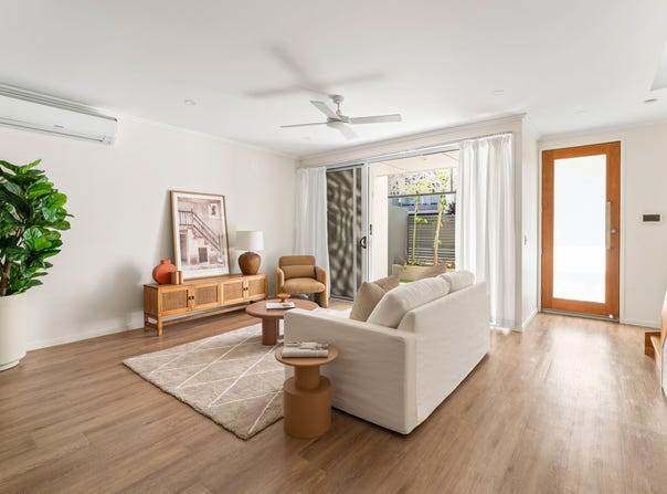 11/1 Vue Boulevard, Robina, Qld 4226