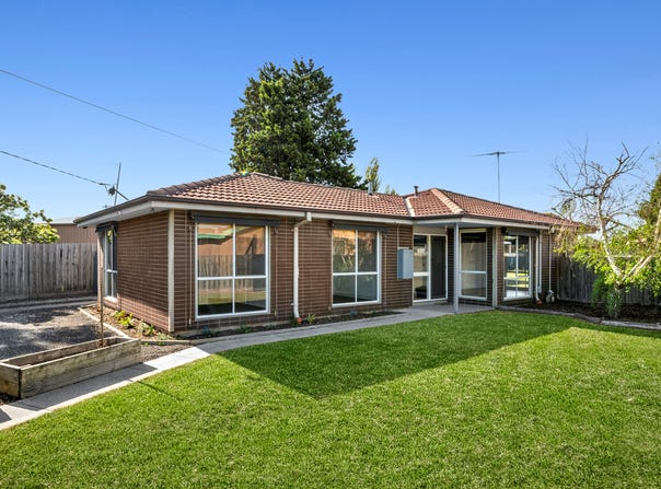 169 Solar Drive, Whittington, Vic 3219