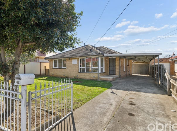 62 Stradbroke Drive, St Albans, Vic 3021