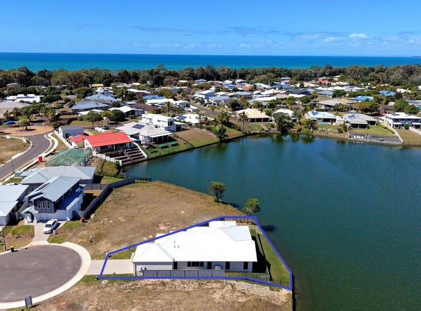 10 Ernest Close, Toogoom, Qld 4655