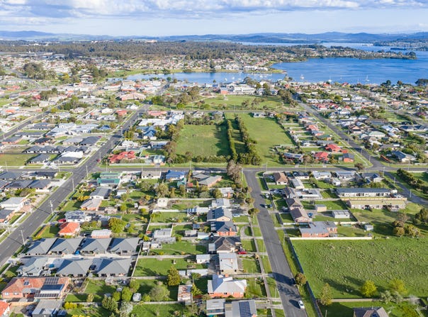 42 Bathurst Street, George Town, Tas 7253