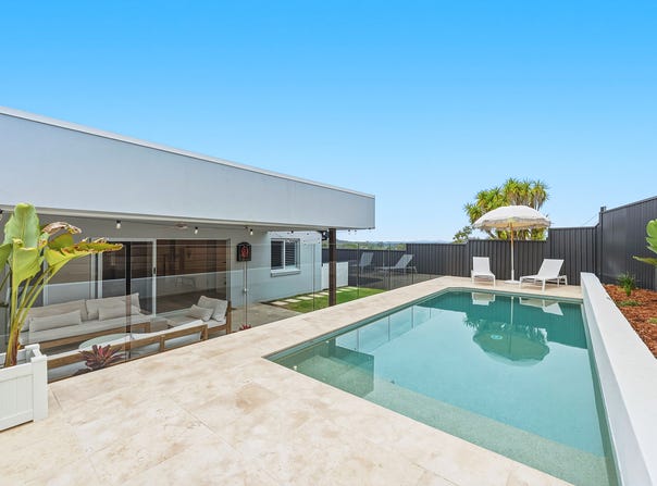 10 Glenn Court, Worongary, Qld 4213