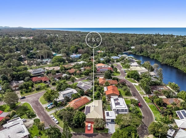 37 Natan Court, Ocean Shores, NSW 2483