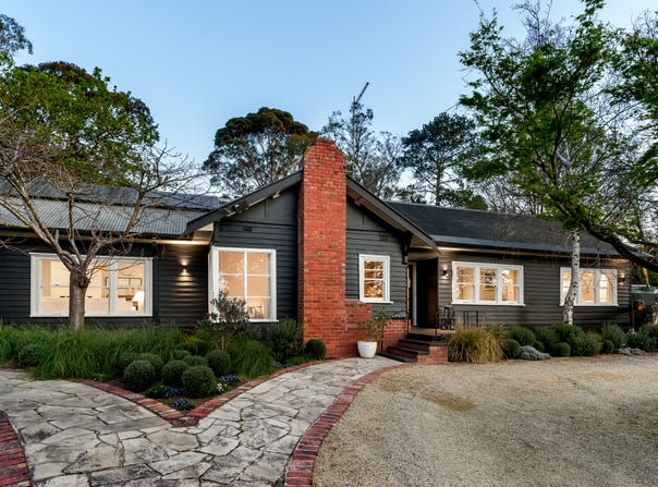 77 Morris Road, Upwey, Vic 3158