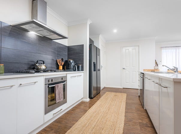 35 Swell Terrace, Glenfield, WA 6532