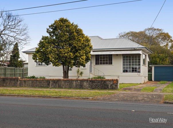 293 West Street, Harristown, Qld 4350