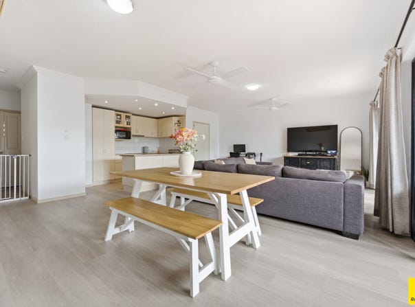 4/183-185 Martyn Street, Manunda, Qld 4870
